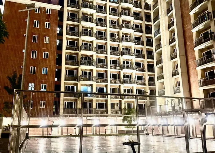 Apartamento Monarch Parksuites *