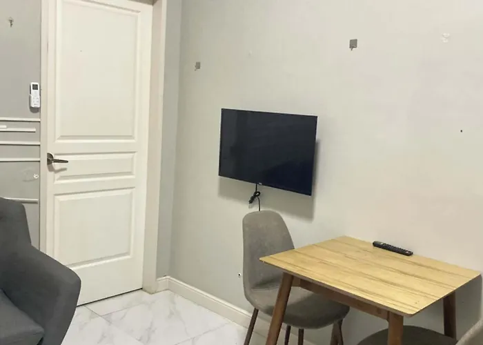Apartamento Monarch Parksuites *